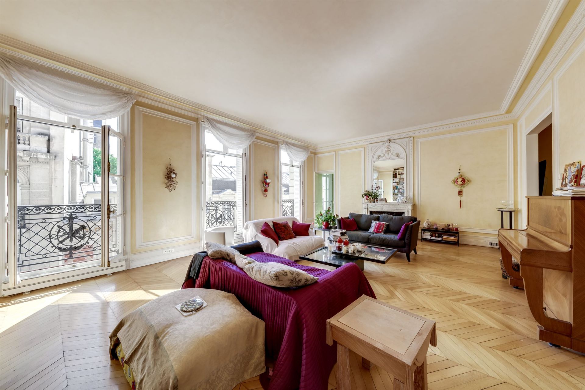 maison de luxe 7 pièces en vente sur VILLE D AVRAY (92410) Vente Maison de luxe 7 pièces 5 chambres Ville D Avray (92410)