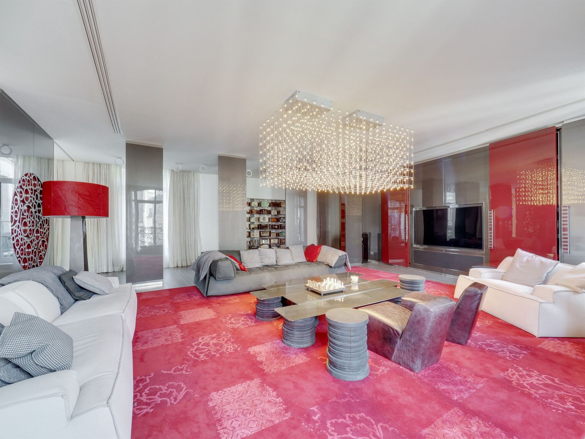 luxury apartment 8 rooms for sale on NEUILLY SUR SEINE (92200) Sale Luxury apartment 8 rooms 4 bedrooms Neuilly Sur Seine (92200)