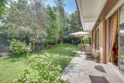 Sale Luxury apartment Neuilly-sur-Seine 6&nbsp;Rooms 155&nbsp;m²