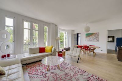 Sale Luxury apartment Neuilly-sur-Seine 6&nbsp;Rooms 147&nbsp;m²