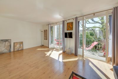 Sale Luxury apartment Neuilly-sur-Seine 4&nbsp;Rooms 74&nbsp;m²