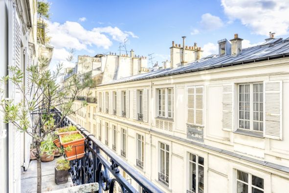 Sale Luxury apartment Paris 7 4&nbsp;Rooms 78&nbsp;m²