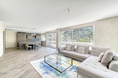Vente Appartement de luxe Neuilly-sur-Seine 4&nbsp;Pièces 130&nbsp;m²