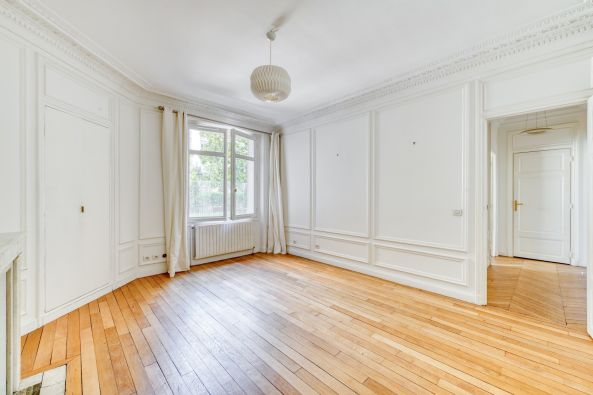 Sale Luxury apartment Neuilly-sur-Seine 2&nbsp;Rooms 57&nbsp;m²