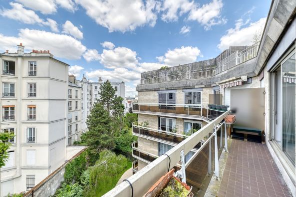 Sale Luxury apartment Neuilly-sur-Seine 1&nbsp;room 31&nbsp;m²