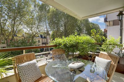 Vente Appartement de luxe Neuilly-sur-Seine 3&nbsp;Pièces 66&nbsp;m²