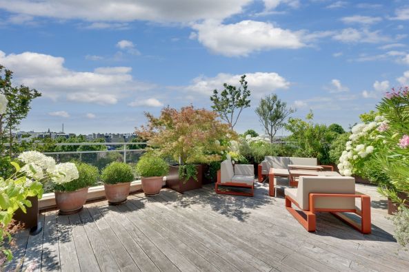 Vente Penthouse Neuilly-sur-Seine 6&nbsp;Pièces 185&nbsp;m²