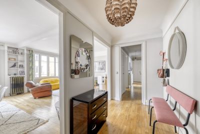 Sale Luxury apartment Neuilly-sur-Seine 5&nbsp;Rooms 106&nbsp;m²