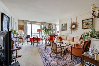 Sale Luxury apartment Neuilly-sur-Seine 6&nbsp;Rooms 193&nbsp;m²