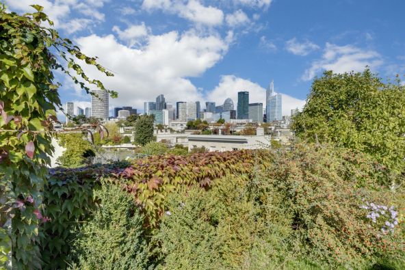 Sale Luxury apartment Neuilly-sur-Seine 6&nbsp;Rooms 193&nbsp;m²