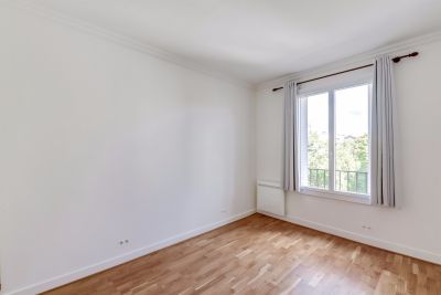 Vente Appartement de luxe Neuilly-sur-Seine 3&nbsp;Pièces 70.71&nbsp;m²