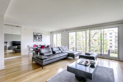 Sale Luxury apartment Neuilly-sur-Seine 5&nbsp;Rooms 109.78&nbsp;m²