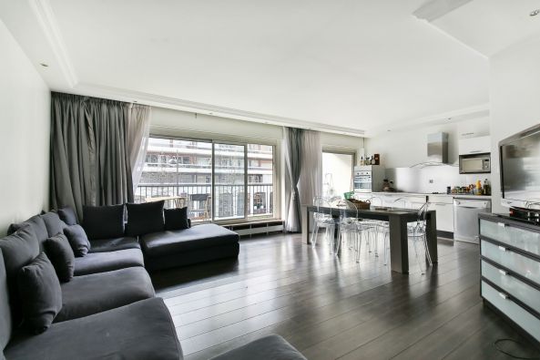 Sale Luxury apartment Neuilly-sur-Seine 4&nbsp;Rooms 110&nbsp;m²