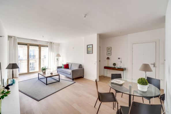 Sale Luxury apartment Paris 16 3&nbsp;Rooms 78&nbsp;m²