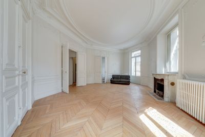 Sale Luxury apartment Paris 7 6&nbsp;Rooms 175&nbsp;m²