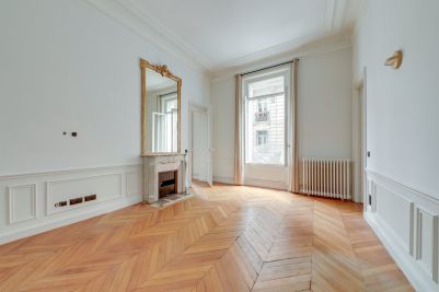 Sale Luxury apartment Paris 7 6&nbsp;Rooms 175&nbsp;m²