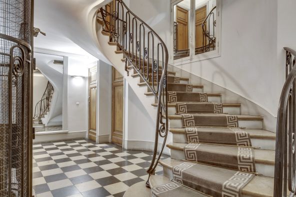 Sale Luxury studio Paris 17 1&nbsp;room 24&nbsp;m²