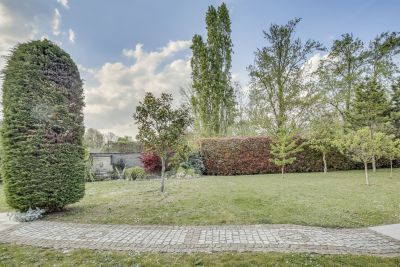 Sale Contemporary house Rueil-Malmaison 7&nbsp;Rooms 369&nbsp;m²