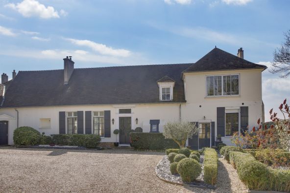 Vente Manoir Neauphle-le-Château 10&nbsp;Pièces 400&nbsp;m²