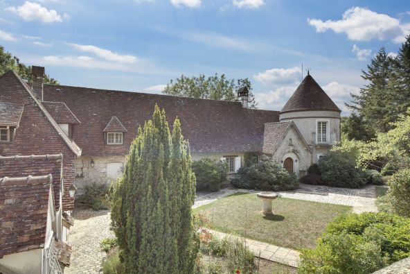 Sale Luxury property Dammartin-en-Serve 9&nbsp;Rooms 384&nbsp;m²