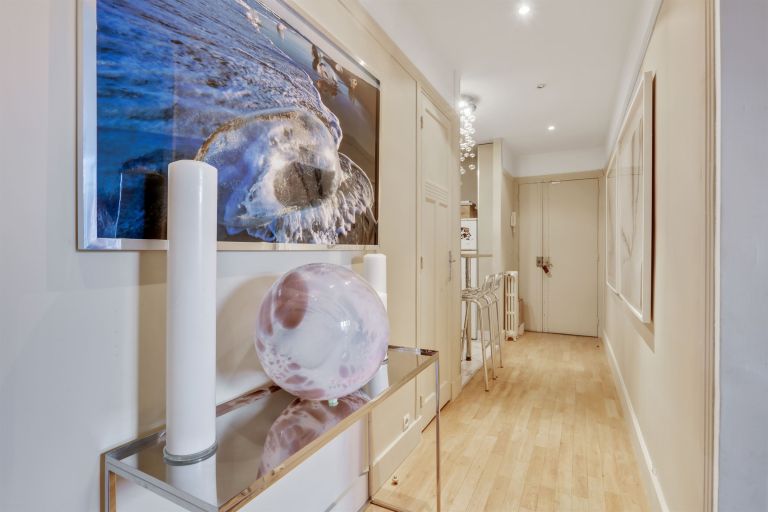 luxury apartment 2 Rooms for sale on BOULOGNE BILLANCOURT (92100)