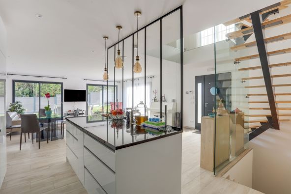 Vente Maison contemporaine Rueil-Malmaison 8&nbsp;Pièces 250&nbsp;m²