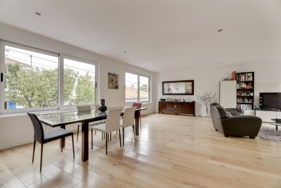 Sale Contemporary house Issy-les-Moulineaux 5&nbsp;Rooms 156&nbsp;m²