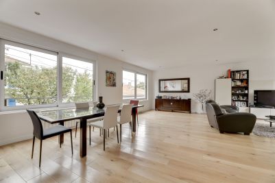 Sale Contemporary house Issy-les-Moulineaux 5&nbsp;Rooms 156&nbsp;m²
