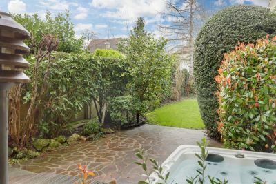 Sale Luxury house Garches 6&nbsp;Rooms 111&nbsp;m²