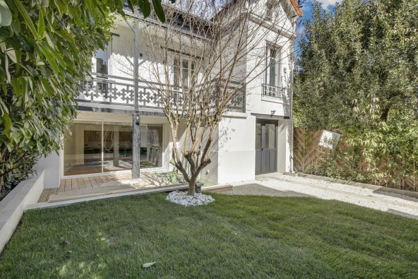 Sale Luxury house Saint-Cloud 6&nbsp;Rooms 170&nbsp;m²