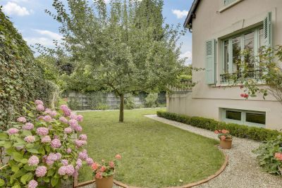 Sale Luxury house Vaucresson 5&nbsp;Rooms 128&nbsp;m²