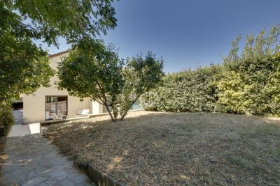 Sale Luxury house Rueil-Malmaison 7&nbsp;Rooms 215&nbsp;m²