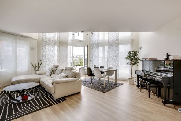 Vente Appartement de luxe Courbevoie 5&nbsp;Pièces 125&nbsp;m²