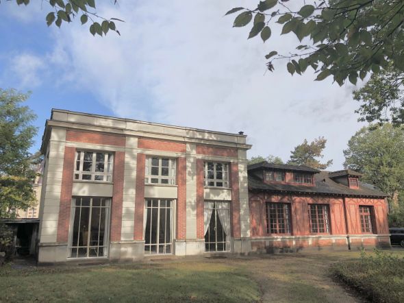 Sale Luxury house Le Vésinet 10&nbsp;Rooms 225&nbsp;m²