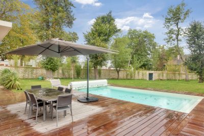Sale Luxury house Crespières 10&nbsp;Rooms 258&nbsp;m²