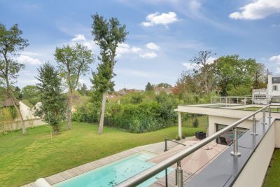 Sale Luxury house Crespières 10&nbsp;Rooms 258&nbsp;m²