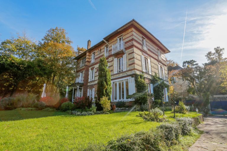 maison de luxe 9 Pièces en vente sur VERSAILLES (78000)