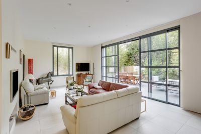 luxury house 10 Rooms for sale on RUEIL MALMAISON (92500) Sale Luxury house Rueil-Malmaison 10 Rooms 550 m²