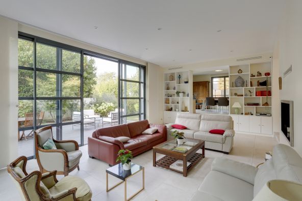 Sale Luxury house Rueil-Malmaison 10&nbsp;Rooms 550&nbsp;m²