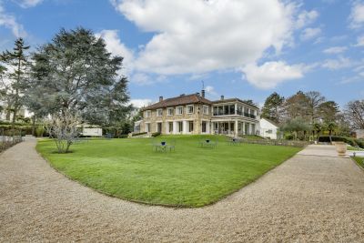 Sale Luxury property Rueil-Malmaison 10&nbsp;Rooms 540&nbsp;m²