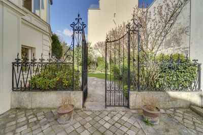 Vente Hôtel particulier Versailles 12&nbsp;Pièces 400&nbsp;m²
