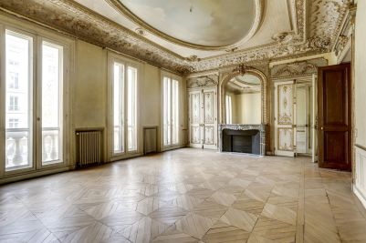 Sale Mansion (hôtel particulier) Paris 8 20&nbsp;Rooms 705&nbsp;m²