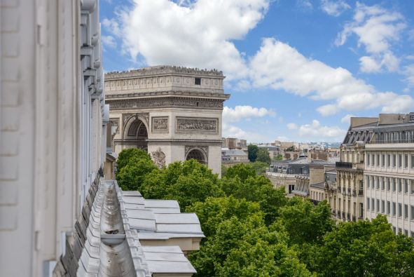 Sale Luxury apartment Paris 8 3&nbsp;Rooms 99&nbsp;m²