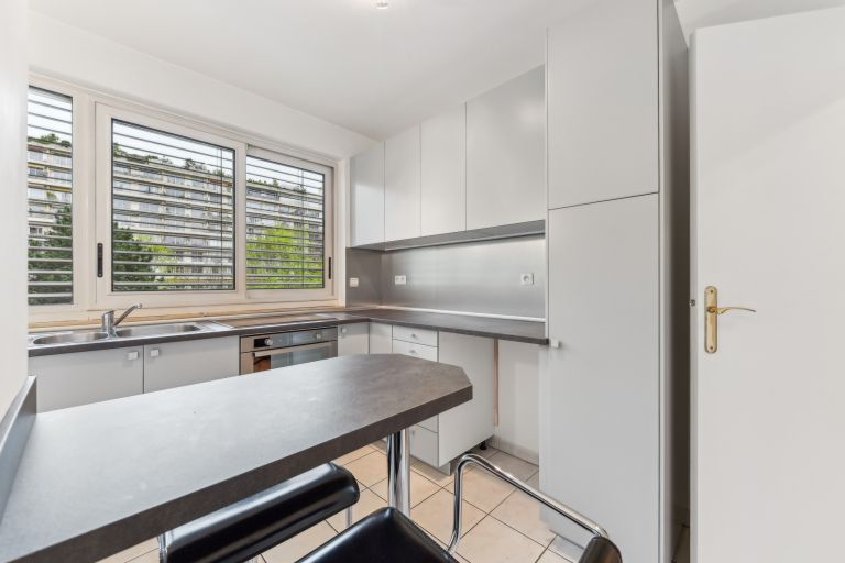 luxury apartment 3 Rooms for rent on PARIS (75016)