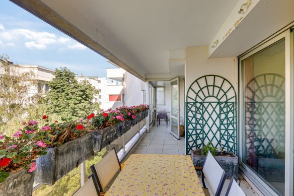 Rental Luxury apartment Paris 16 4&nbsp;Rooms 111&nbsp;m²