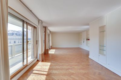 Rental Luxury apartment Paris 8 3&nbsp;Rooms 139&nbsp;m²