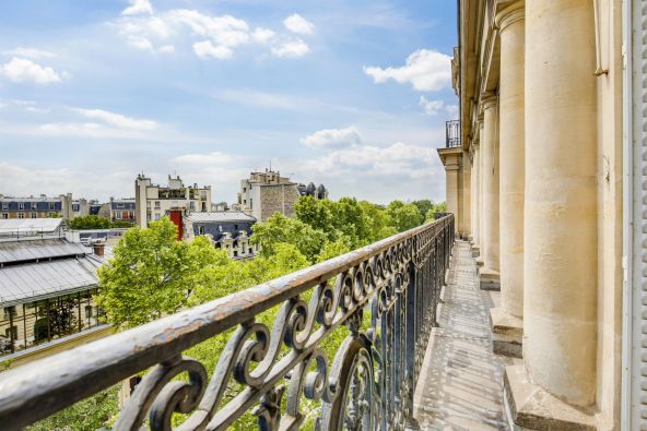 Sale Luxury apartment Paris 17 4&nbsp;Rooms 172&nbsp;m²