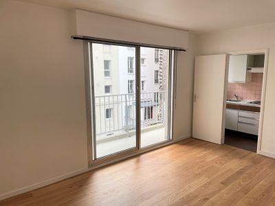 Vente Studio de luxe Paris 18 1&nbsp;pièce 27.34&nbsp;m²