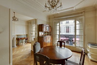 Sale Luxury apartment Paris 11 5&nbsp;Rooms 83.79&nbsp;m²