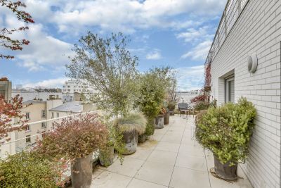 Sale Luxury apartment Paris 10 3&nbsp;Rooms 60&nbsp;m²